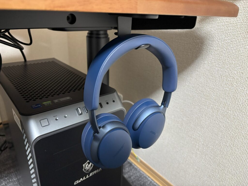 COFOデスクで使用しているヘッドホン