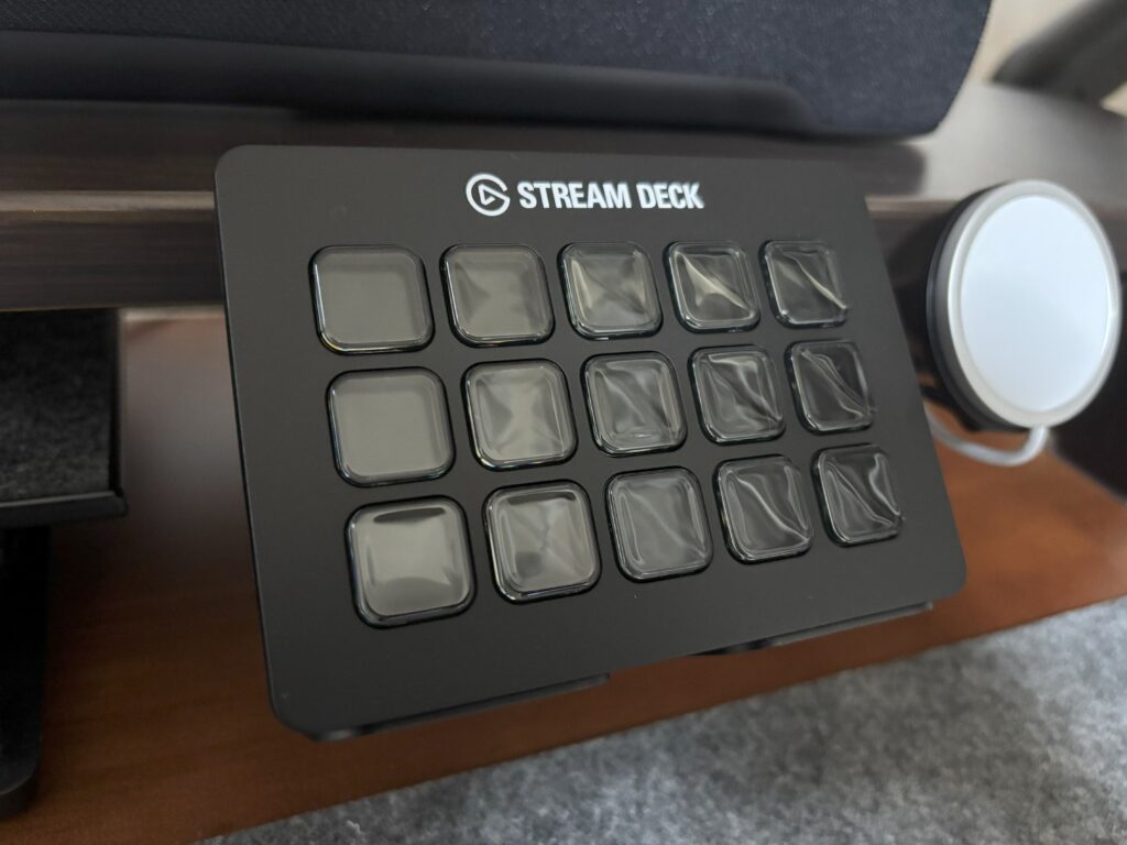 StreamDeckの取り付け
