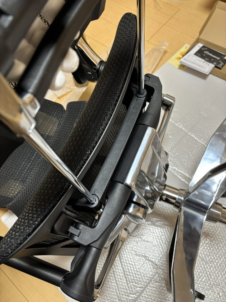 フットレストの取り付け