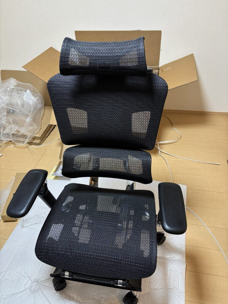 Rasical Chair Eliteの組み立てが完了