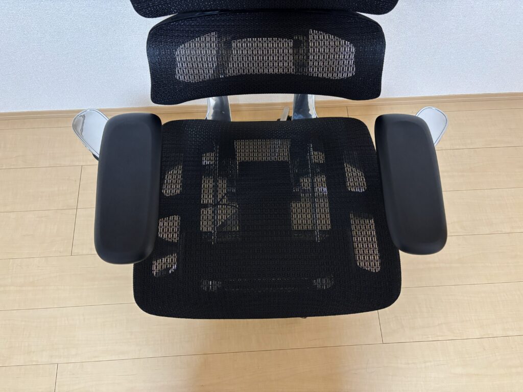 Rasical Chair Eliteのアームレスト調節