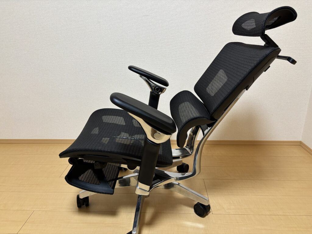 レビュー⑦【リクライニング】後傾姿勢でも楽に作業できる