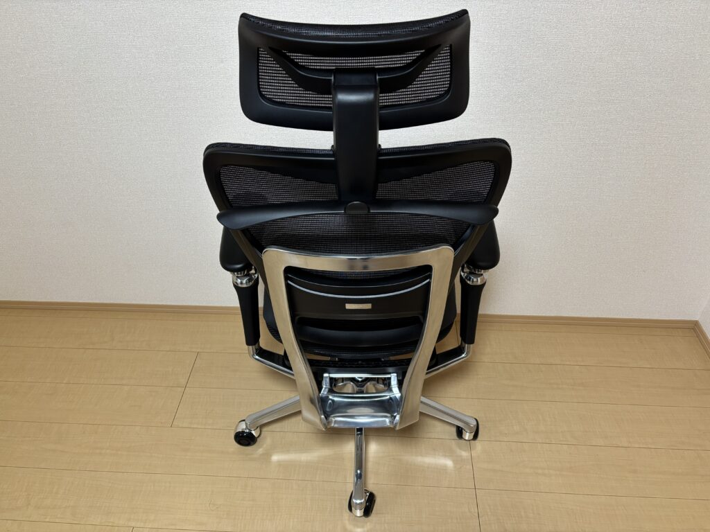 COFO Chair Premium 2のデザイン(背面)