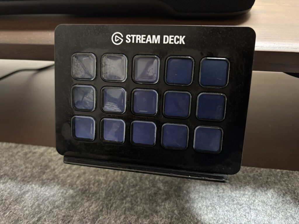COFO Desk ガジェットスタンド(StreamDeckを取り付け)